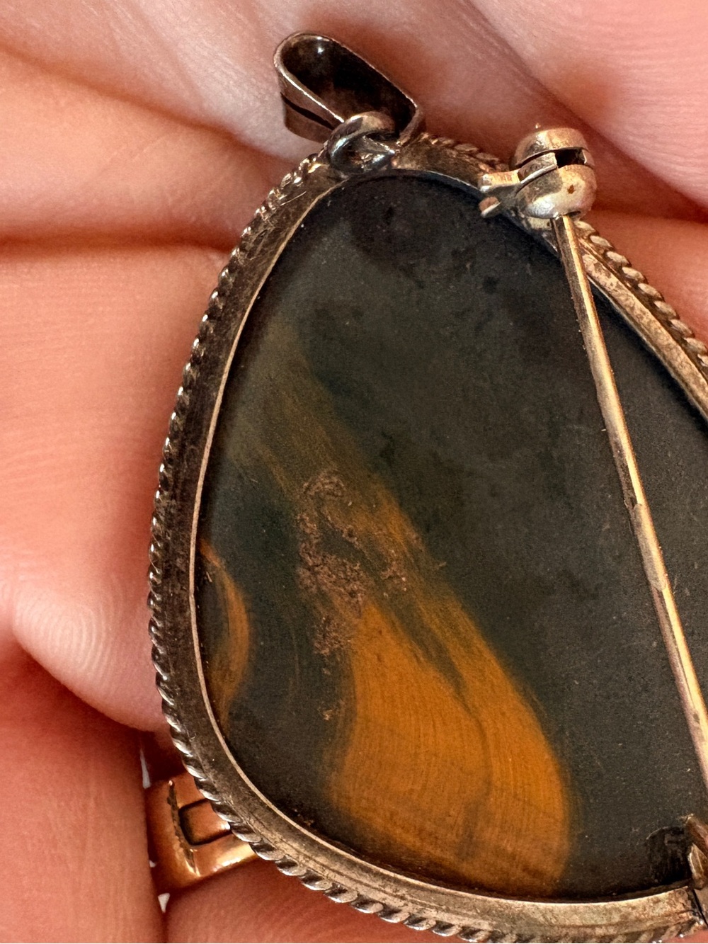 Vintage Blue Tiger Eye Brooch Pendant, Large Hawk’s Eye Gemstone - Picture 10 of 17
